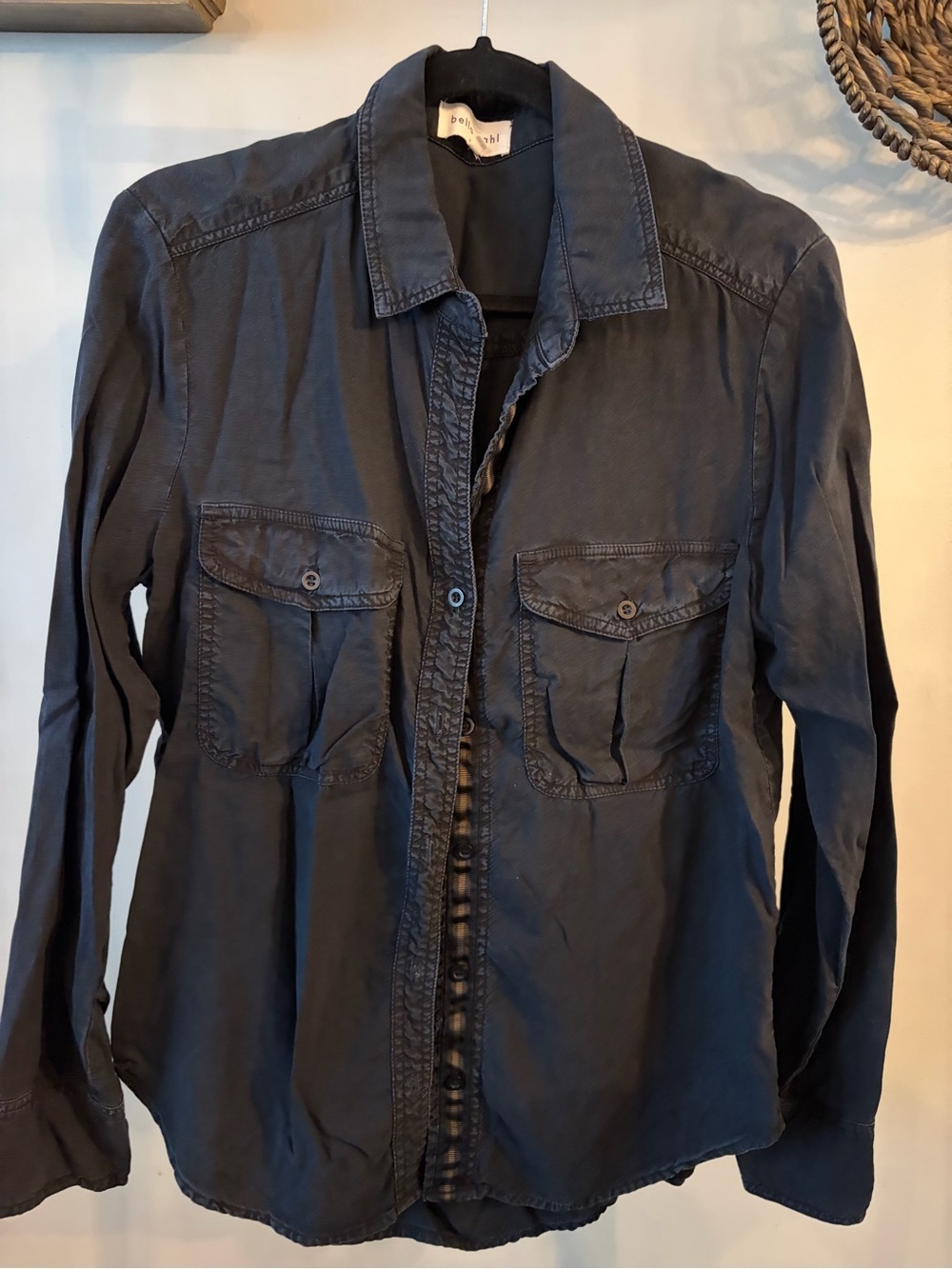 Bella Dahl black Button-Down Utility Shirt size medium